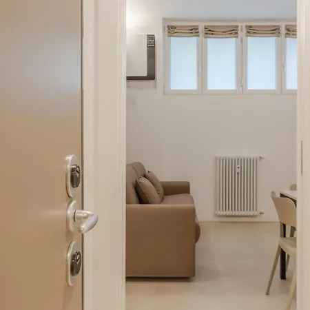 Easytopstay - Comfort Moderno A Apartment *